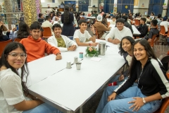 IMG_98939893