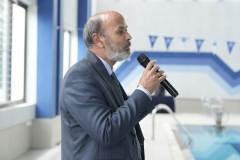 DSC0813208132
