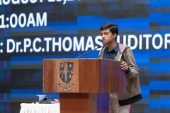 DSC0956609566