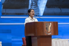 DSC0972409724