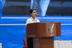 DSC0972509725