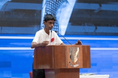 DSC0982109821